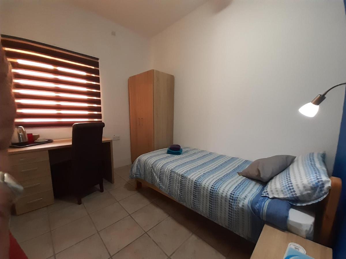 Tarona Guesthouse St. Paul's Bay Buitenkant foto