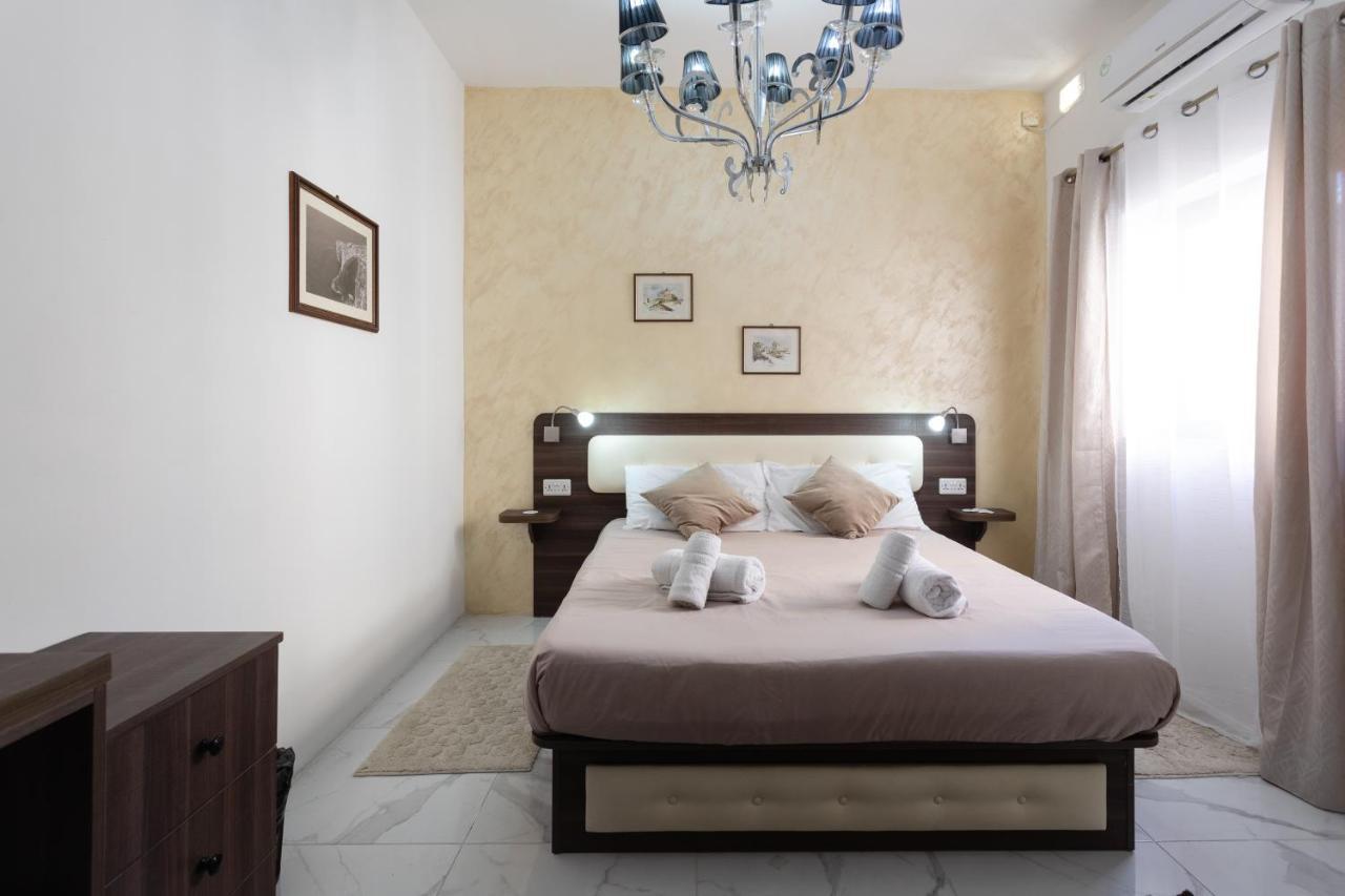 Tarona Guesthouse St. Paul's Bay Buitenkant foto