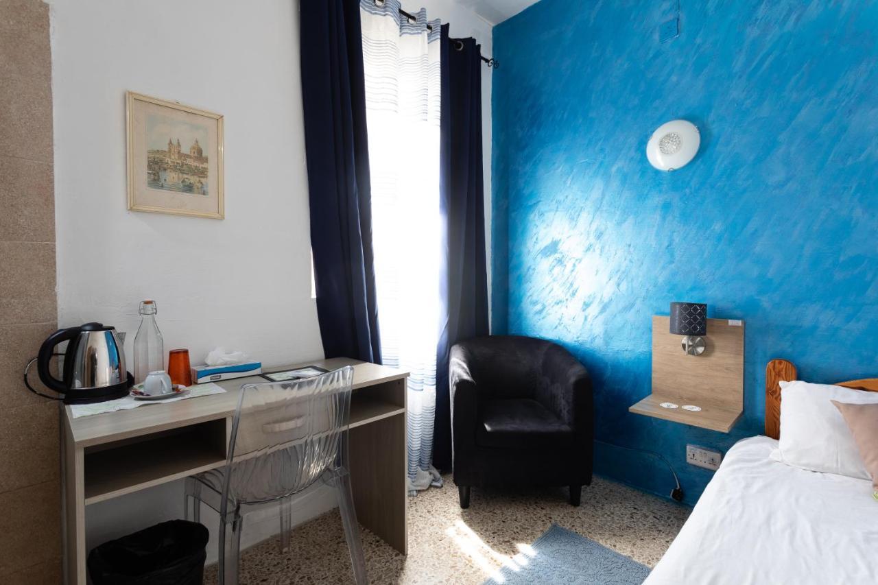 Tarona Guesthouse St. Paul's Bay Buitenkant foto