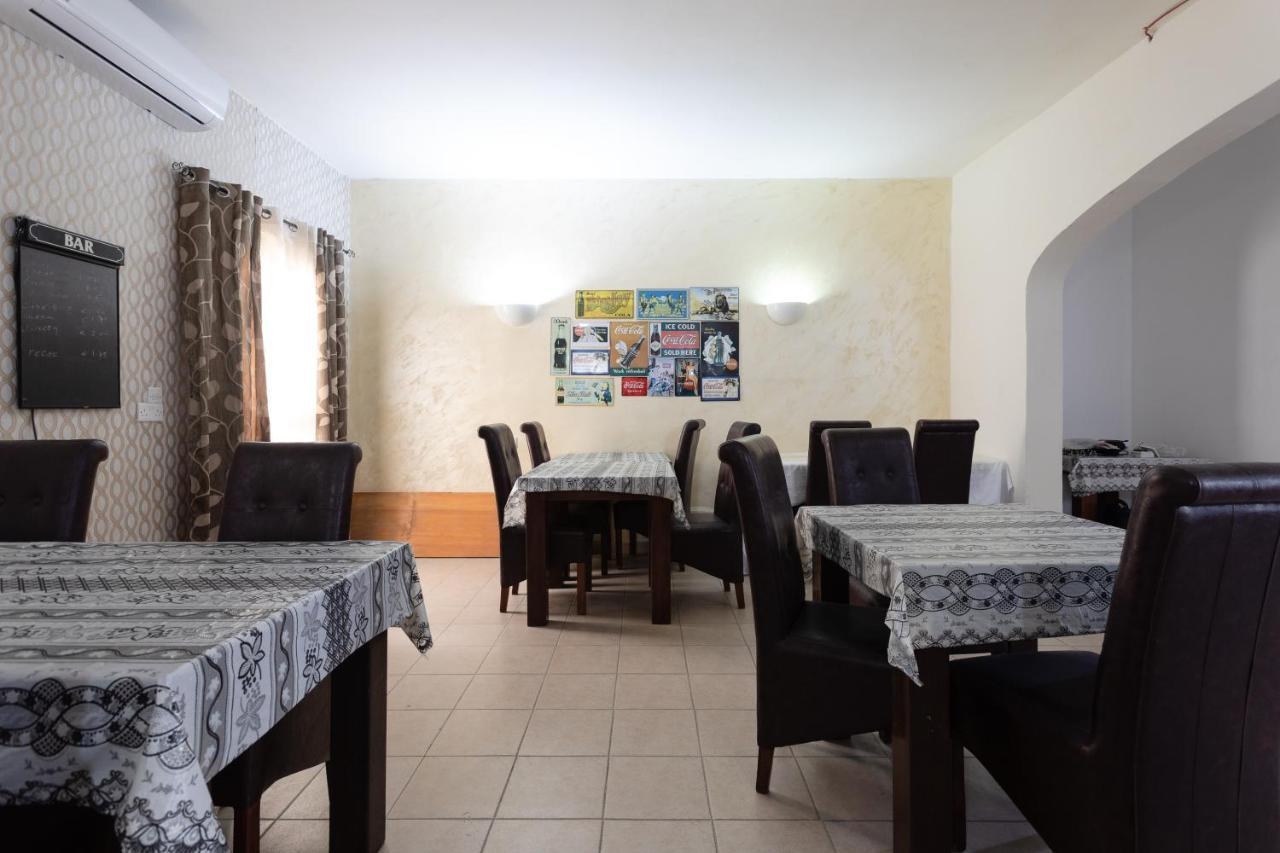 Tarona Guesthouse St. Paul's Bay Buitenkant foto