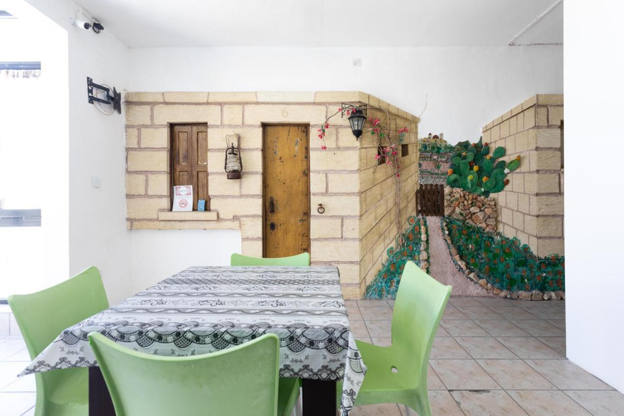 Tarona Guesthouse St. Paul's Bay Buitenkant foto