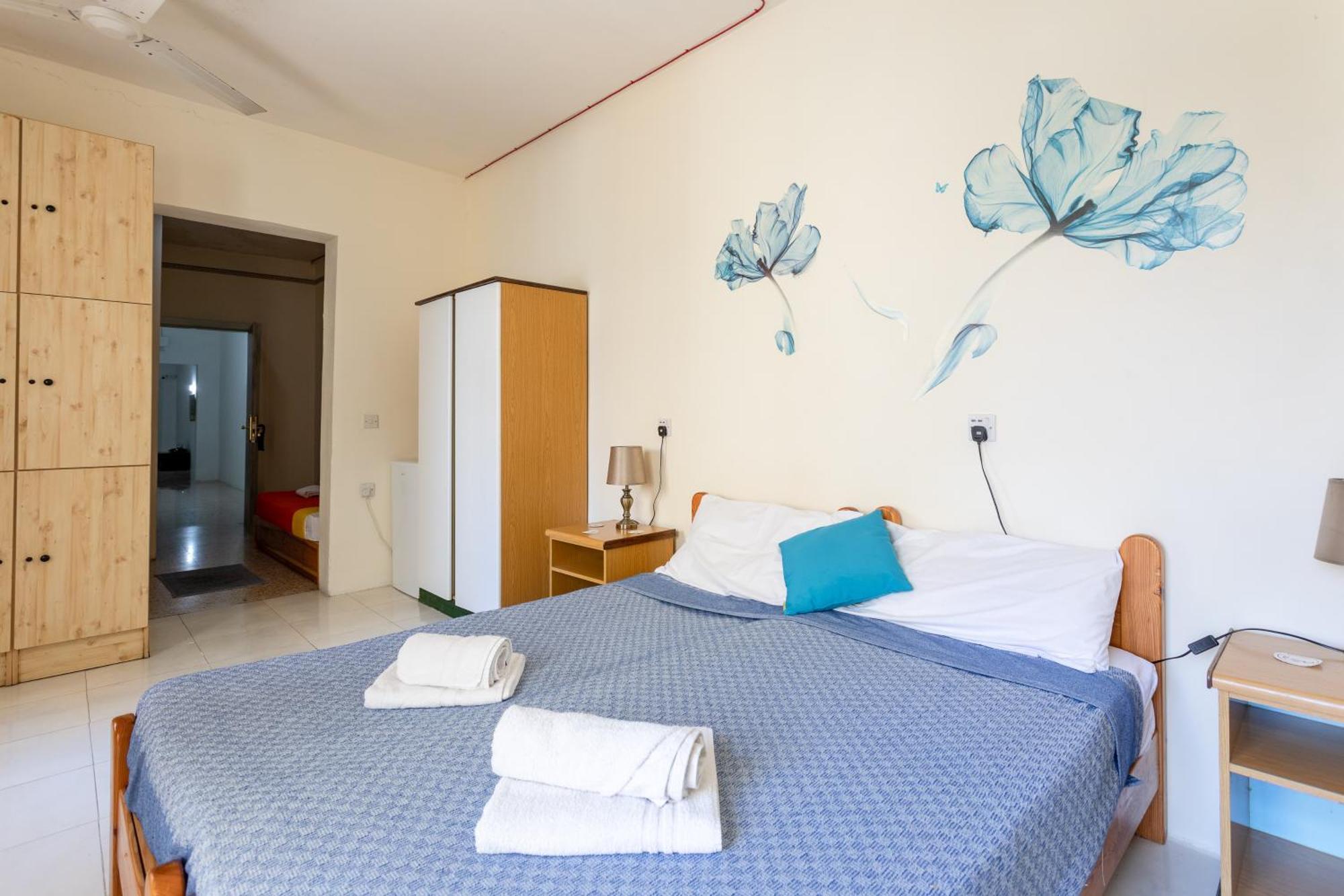 Tarona Guesthouse St. Paul's Bay Kamer foto