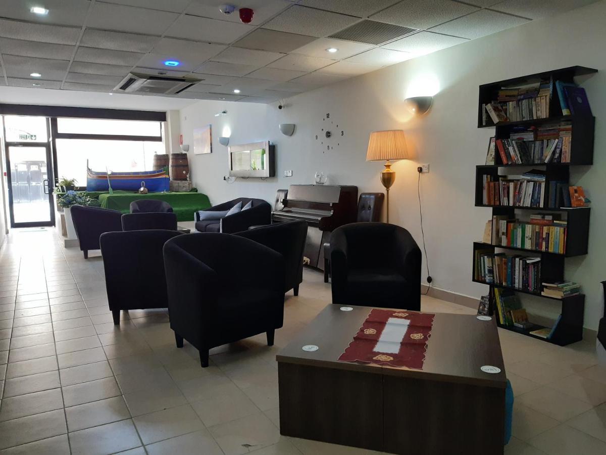Tarona Guesthouse St. Paul's Bay Buitenkant foto