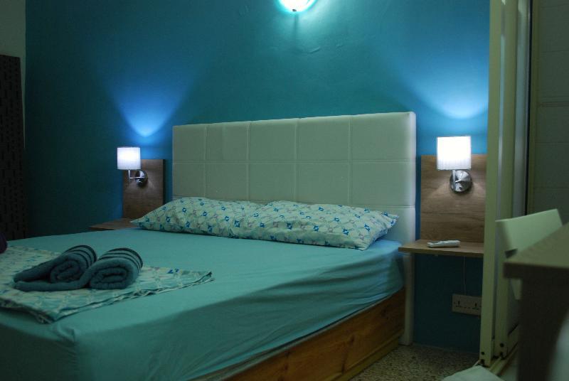 Tarona Guesthouse St. Paul's Bay Buitenkant foto